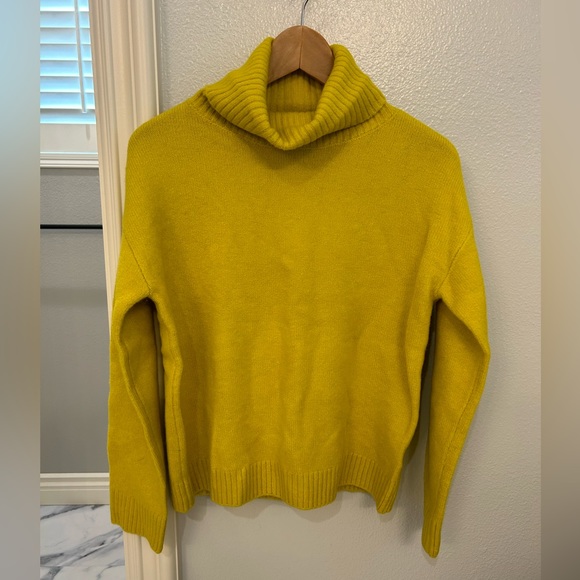 A Loves A Knit Turtleneck Long Sleeve Ribbed Cuff Sweater - Picture 4 of 9